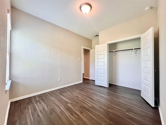 Building Photo - 21122 Voyage Ln