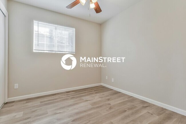 Building Photo - 4 Bedroom Pet-Friendly Home in Mesa, AZ wi...