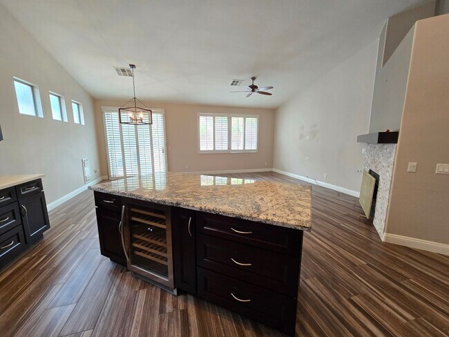 Building Photo - Unique Summerlin Home!