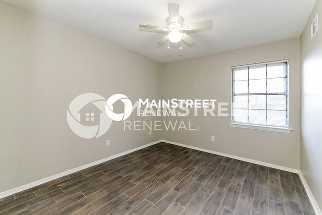 Building Photo - 3 Bedroom Pet-Friendly Home in Horn Lake, MS with Main Street Renewal