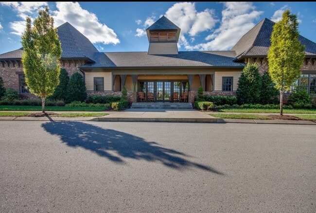 Building Photo - 3779 Wareham Dr