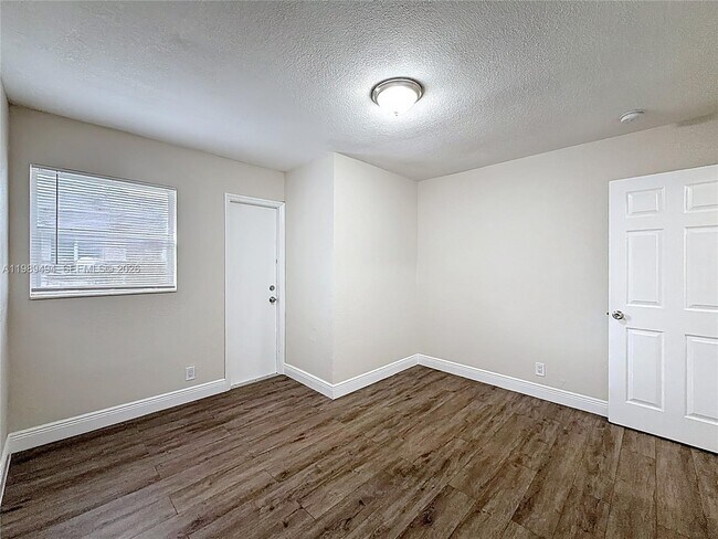 Building Photo - 1800 NW 52nd Ave