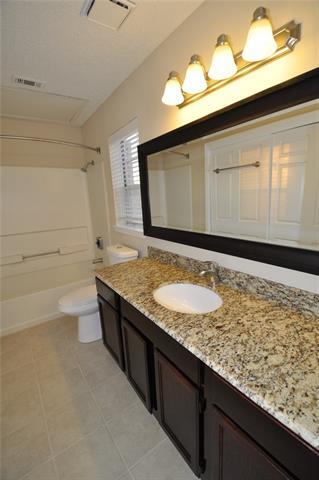 Building Photo - 3701 Cedarplaza Ln