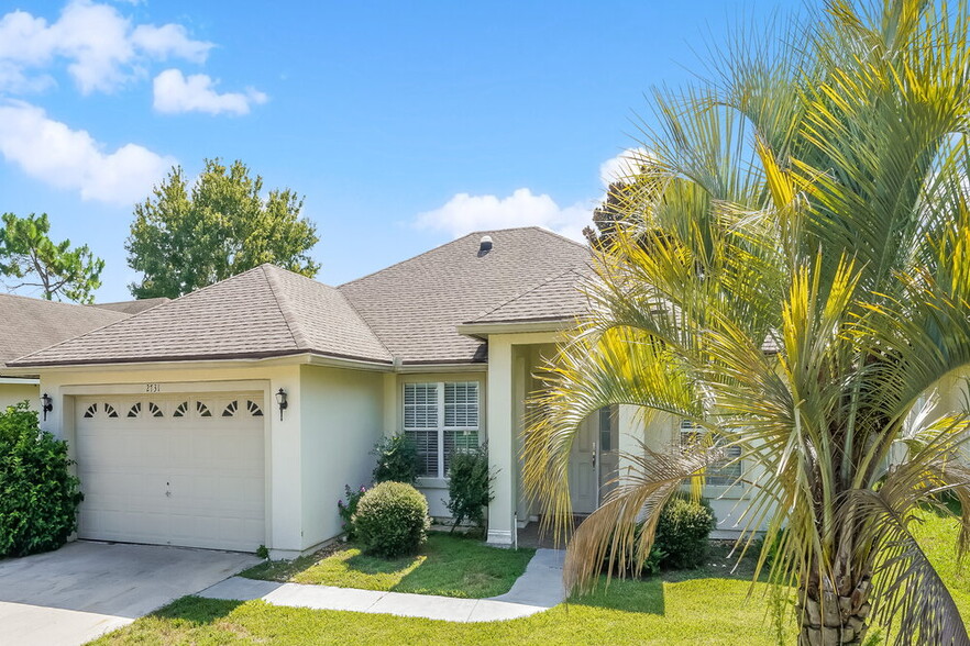 Building Photo - 2731 Creek Ridge Dr