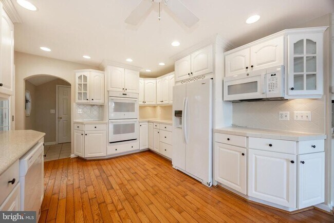 Building Photo - 1104 Tinker Hill Ln