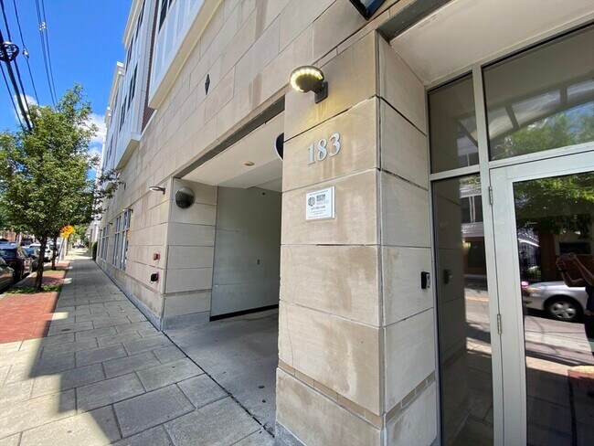 Building Photo - 183 Washington Ave