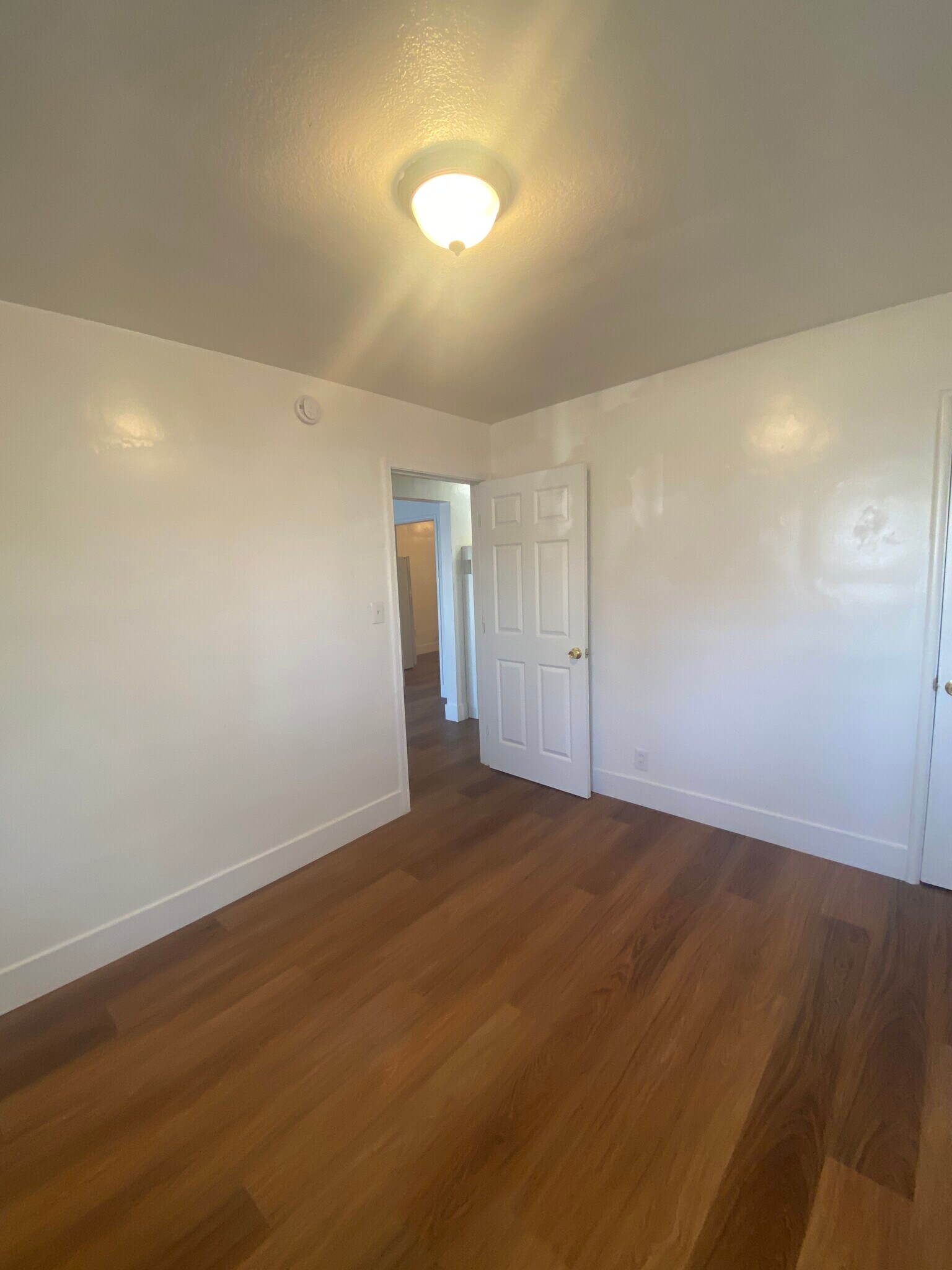 Building Photo - 3402 Mayfair Dr S