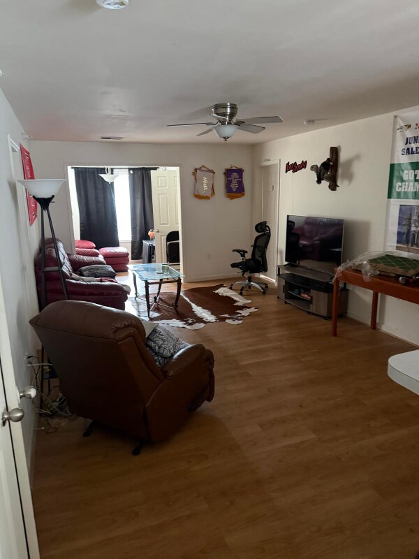 Building Photo - 1911 Wolf Tech Ln