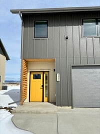 Building Photo - 2356-60 Shorthorn Ave. - Burnham Ranch Building 4