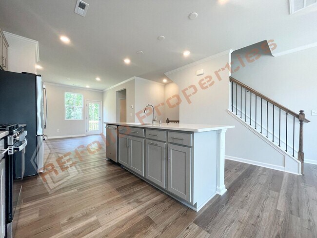 Building Photo - Brand-New 3BR/3.5BA Townhome w/ 1 Car Gara...