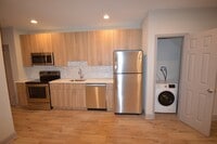 Building Photo - 1948 E York St