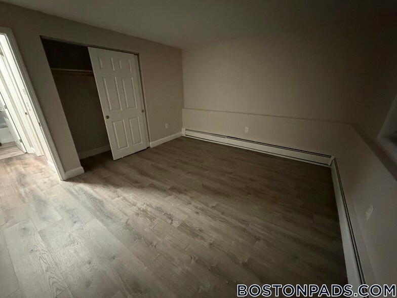 Building Photo - 169 Aiken Ave