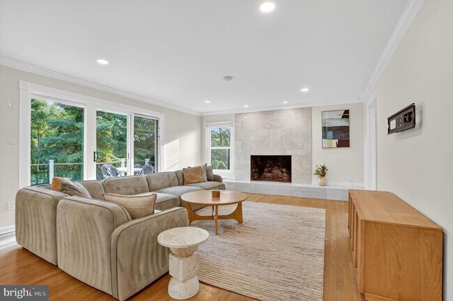 Building Photo - 1179 Ballantrae Ln