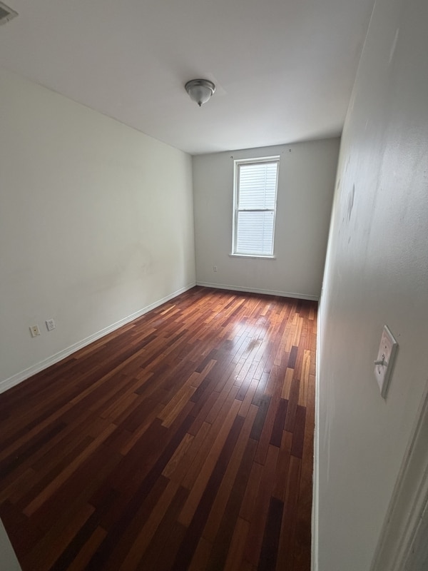 Building Photo - 1782 Frankford Ave