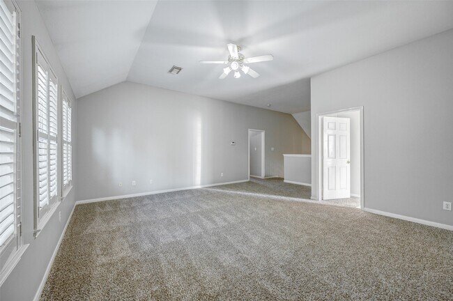 Building Photo - 22726 Shannon Falls Ct