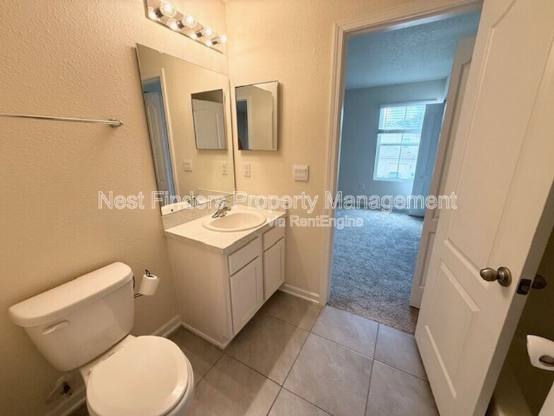 Building Photo - 7623 Legacy Trl