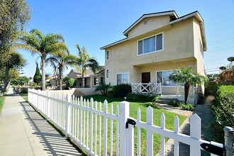 Building Photo - w4336