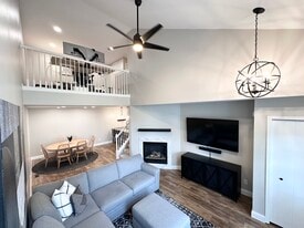 Building Photo - 12652 43rd St NE