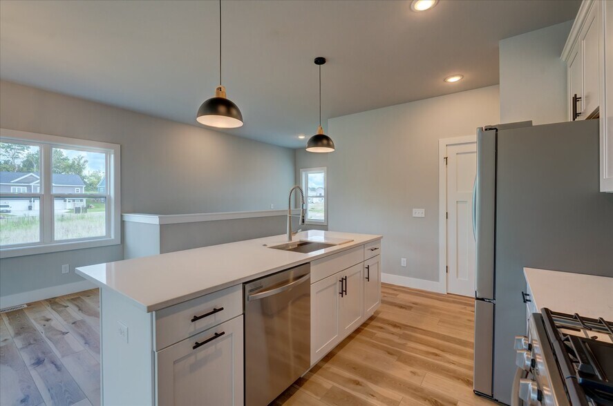 Building Photo - 1430 Palm Grass Way