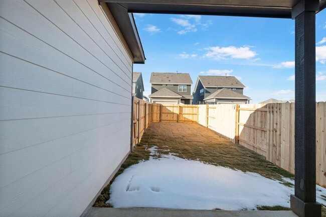 Building Photo - 108 Woodrow Ln