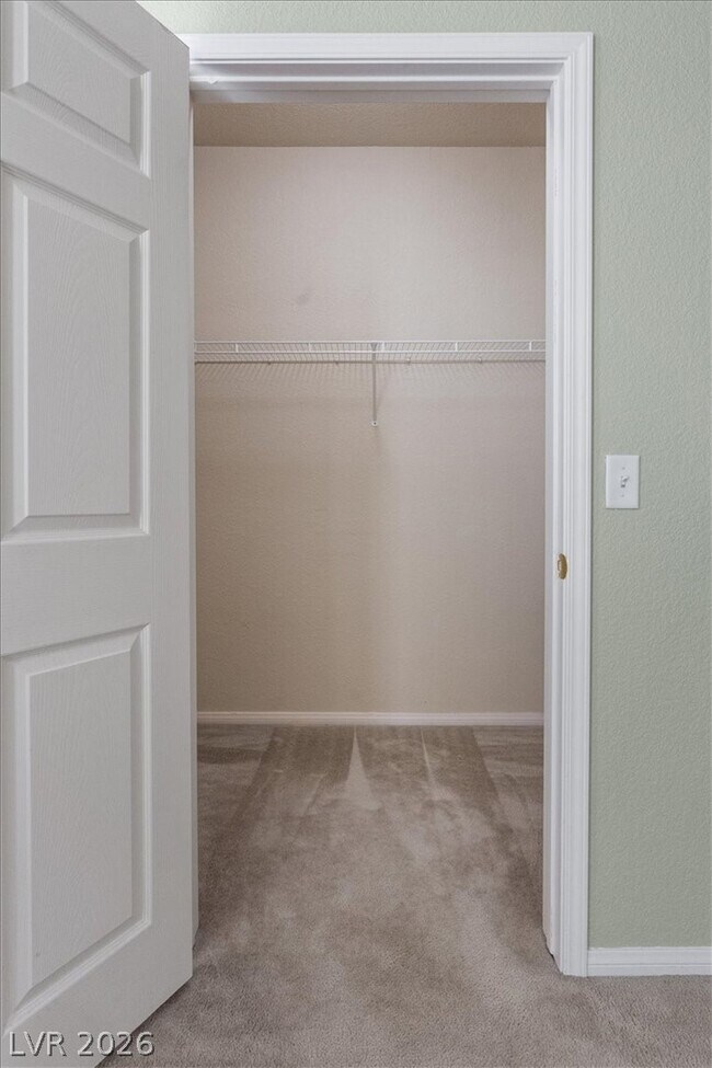 Building Photo - 10550 W Alexander Rd