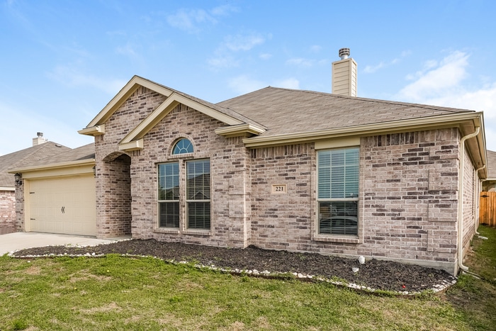 Building Photo - 221 Jennie Marie Cir