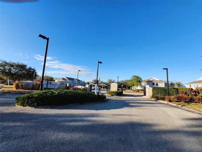 Building Photo - 14905 Pleasant Bay Ln