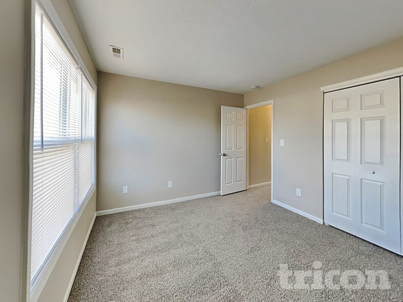 Building Photo - 6228 Glenshire Ln