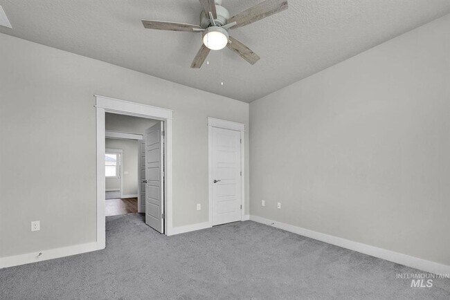 Building Photo - Immaculate Single-Level Home w/3-Car Garage