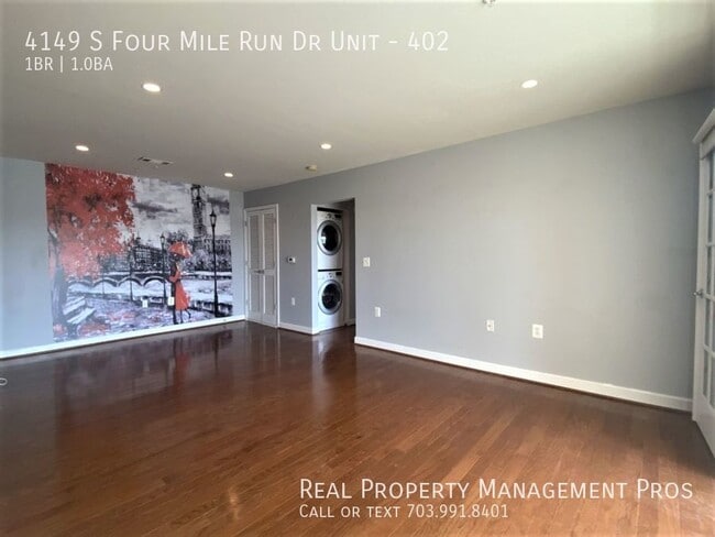 Building Photo - 4149 S Four Mile Run Dr
