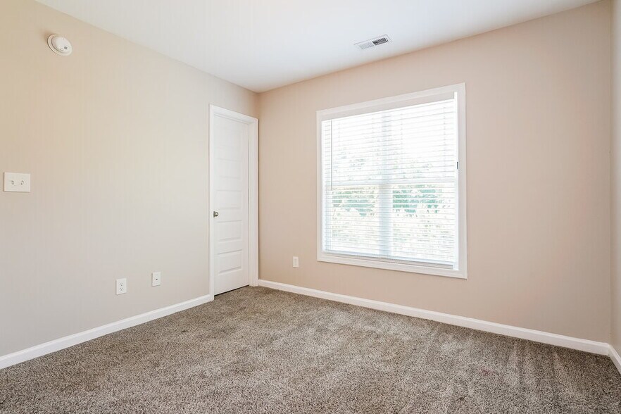 Building Photo - 229 Lanier Pl