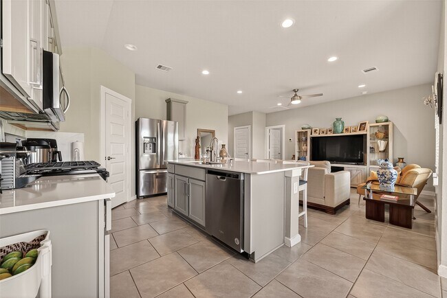 Building Photo - 3822 Sparkman Ln