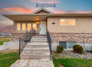 Building Photo - 3140 S 3200 W