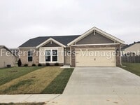Building Photo - Northside 3 Bedroom 2 Bath Ready for you T...