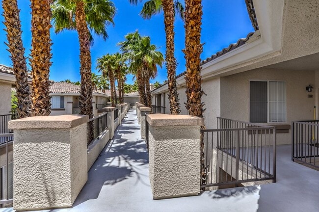 Building Photo - 7139 S Durango Dr