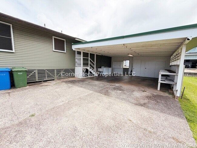 Building Photo - 45-583 Paleka Rd