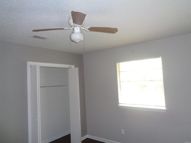 Building Photo - 2915 Wynne Dr