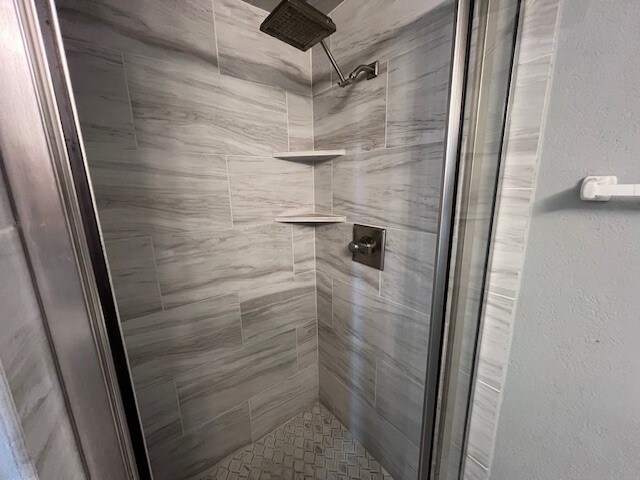 Building Photo - 3125 Sondra Dr