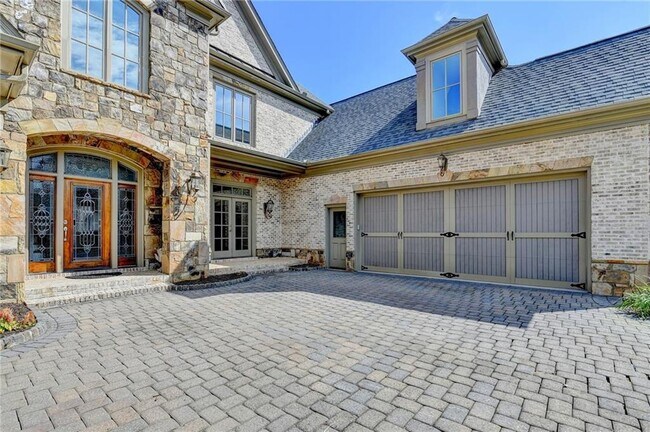 Building Photo - 8330 Royal Melbourne Way