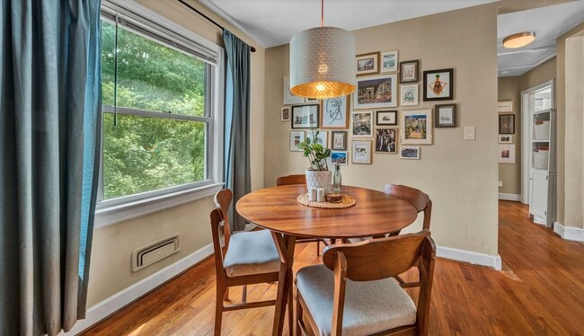 Dining Room - 730 Windsor Ave SW