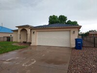 Building Photo - Beautiful Home in Los Lunas