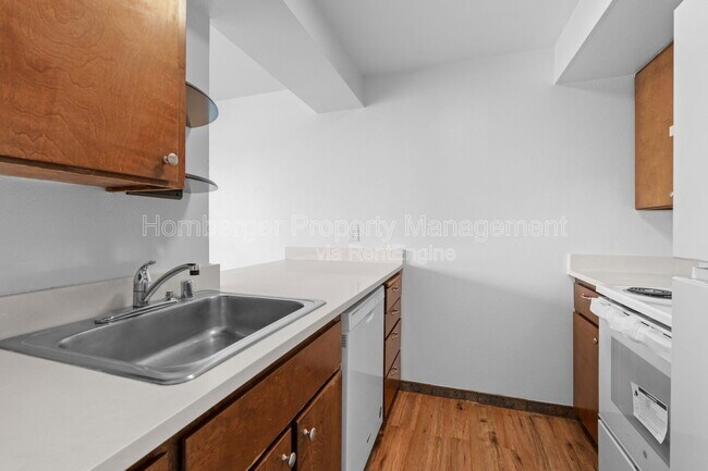 Building Photo - 2807 E Boone Ave