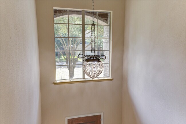 Building Photo - 1223 Oak Canyon Ln