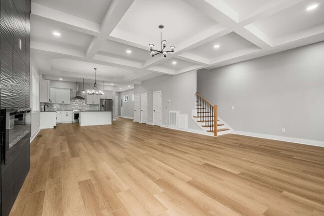 Building Photo - 2015 9th Ave N