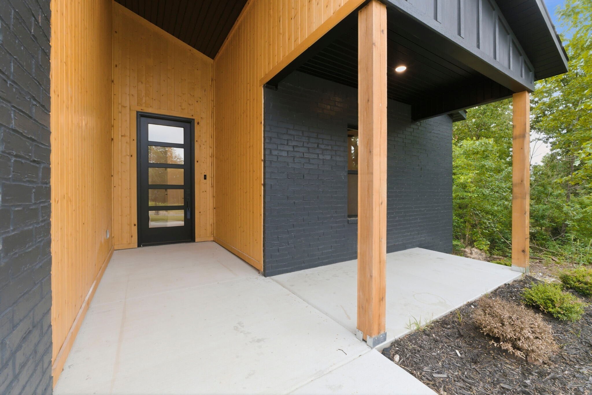 Building Photo - 5 St Asaph Dr