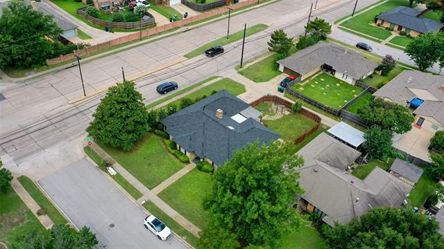 Building Photo - 917 Meadowgate Dr