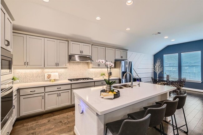 Building Photo - 1332 Modoc Wy