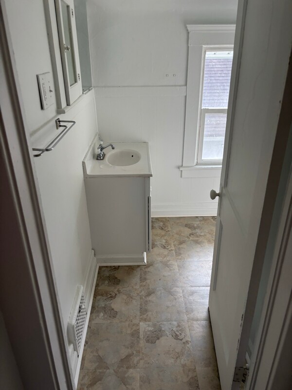 Building Photo - 1310 S Jackson St