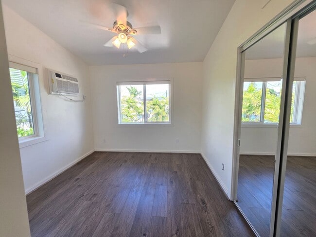 Building Photo - Spacious 2 bedroom, 2 bath with 2 parking unit in Kailua