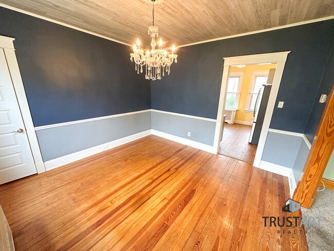 Building Photo - 4 Bedroom house in Foxchase area of North ...
